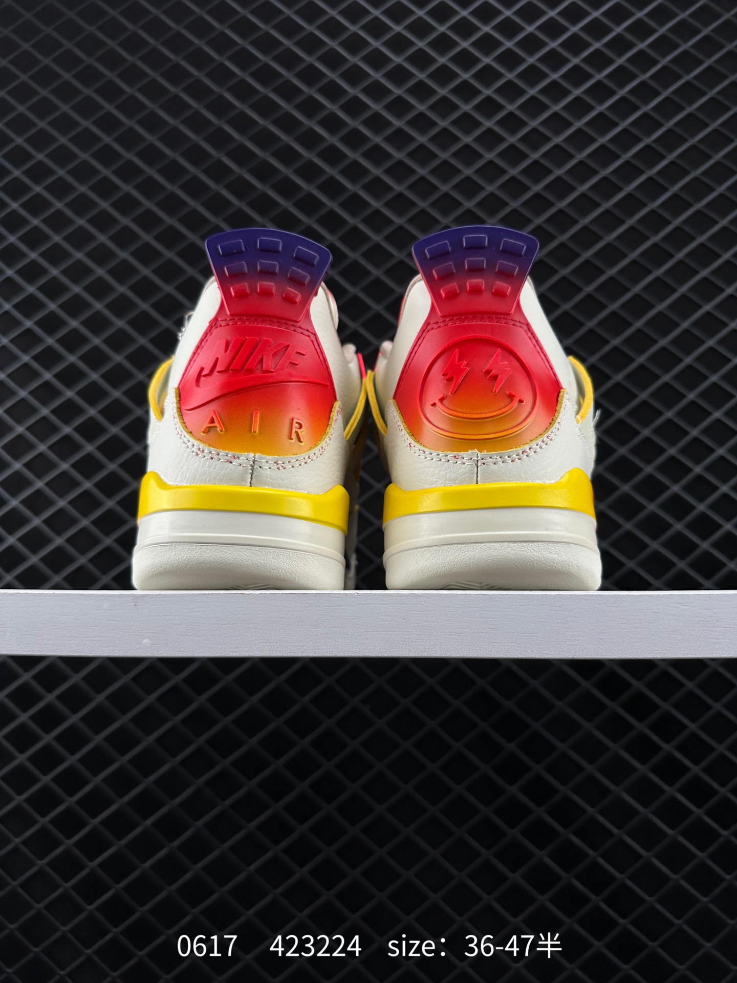 Nike Air Jordan 4 Retro